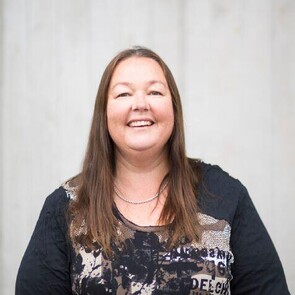 KAREN WEATHERHEAD - VIEW PROFILE